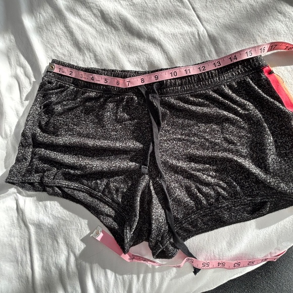 PINK Heathered Black Lounge Sleep Short Rainbow FaLaLa Size M - Picture 2 of 6